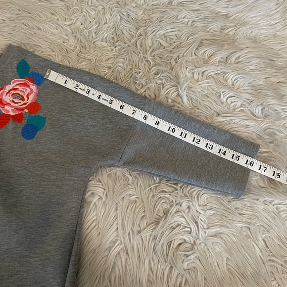 Halogen | Floral Embroidered Top | Bead detail - Picture 8 of 14